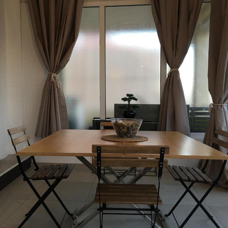 Bandol, vue panoramique sur la mer, la plage, le port - Apartment mit 2 Schlafzimmern - 19
