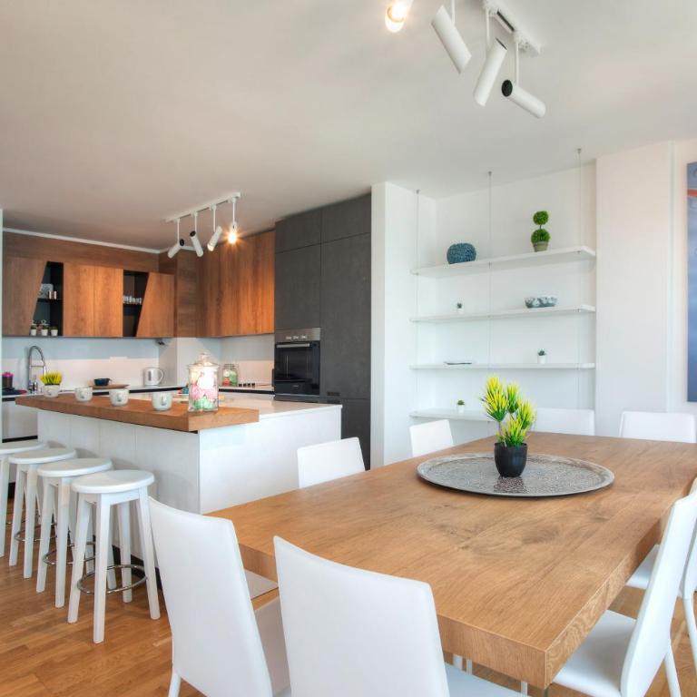 Fontana Seafront Residences - Penthaus Apartman - 8