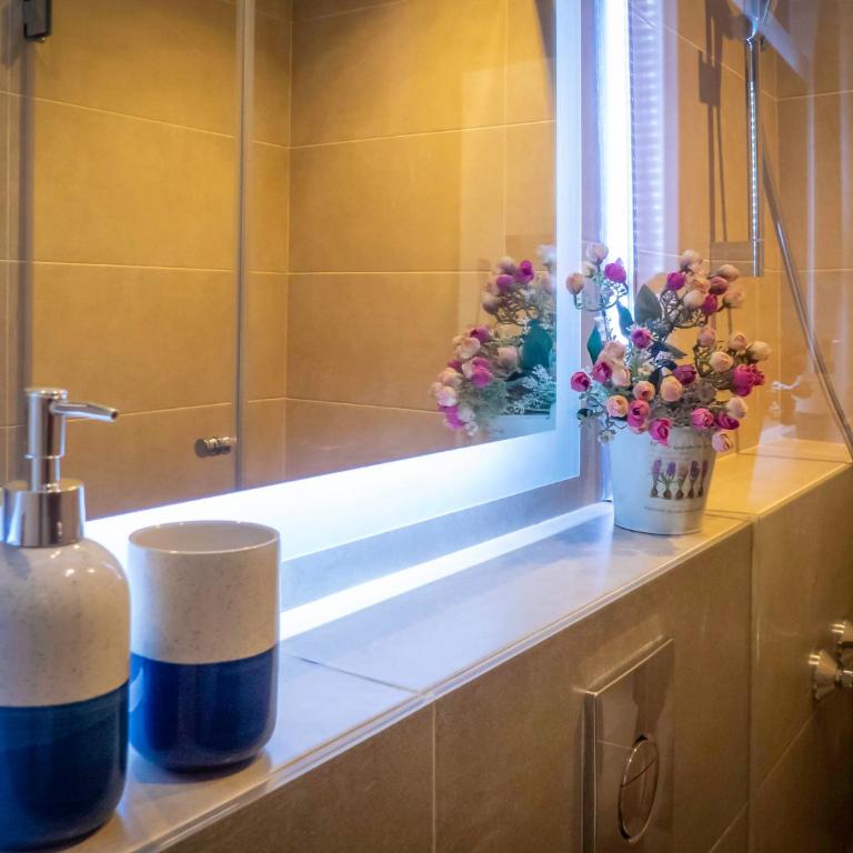 Pension Ciudadela - Habitación Familiar con baño privado - 4