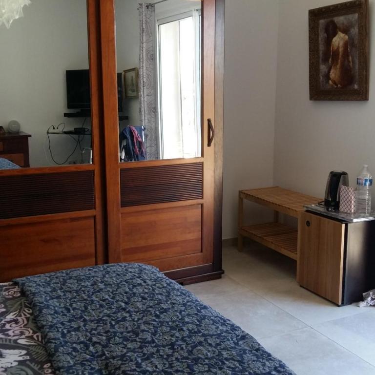 Chambres de la Terre Blanche - Chambre Double Supérieure - 17