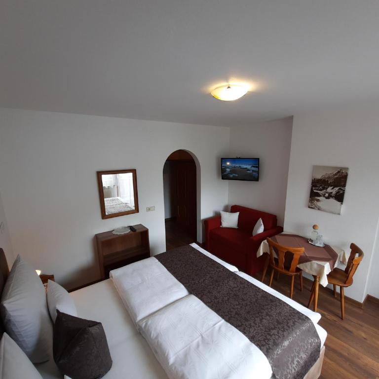 Gästehaus Burgi - Doppelzimmer - 5