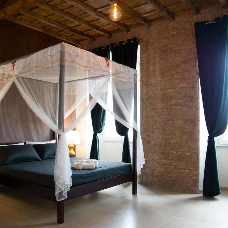 Le Boutique Luxury Rooms diffused in historical center - Camera Matrimoniale con Bagno Privato - 5