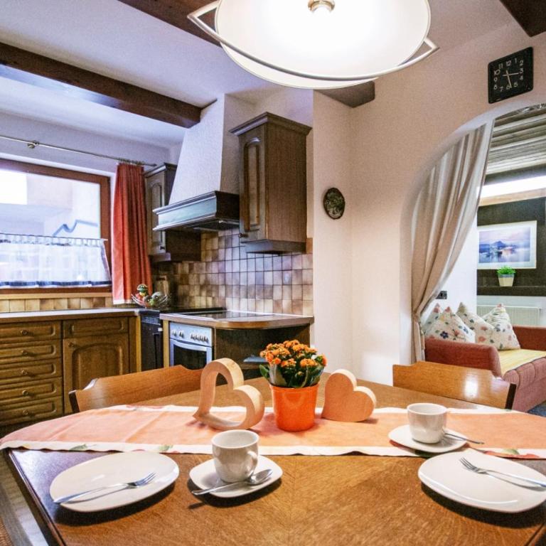 Haus Wulfenia - Apartment mit Blick auf die Berge - 13