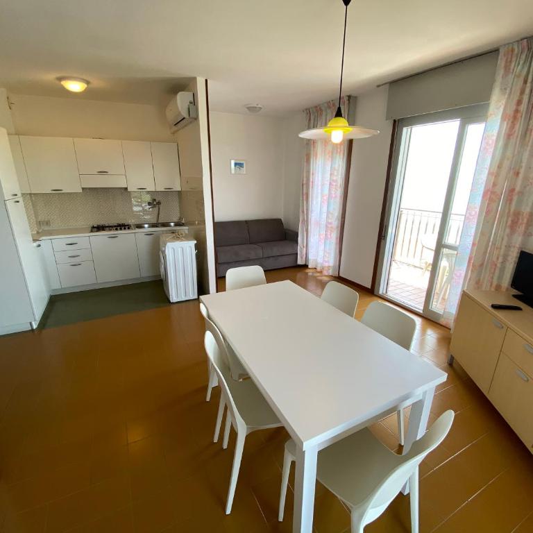 Condominio Aquilone - Appartamento con 2 Camere da Letto - 8