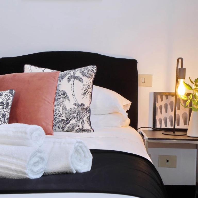 Bollo - Appartamento con 2 Camere da Letto - 45