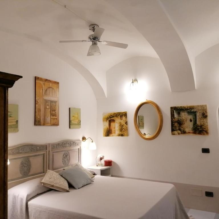 Corte delle Camelie Bed and Breakfast - Superior Double Room - 14