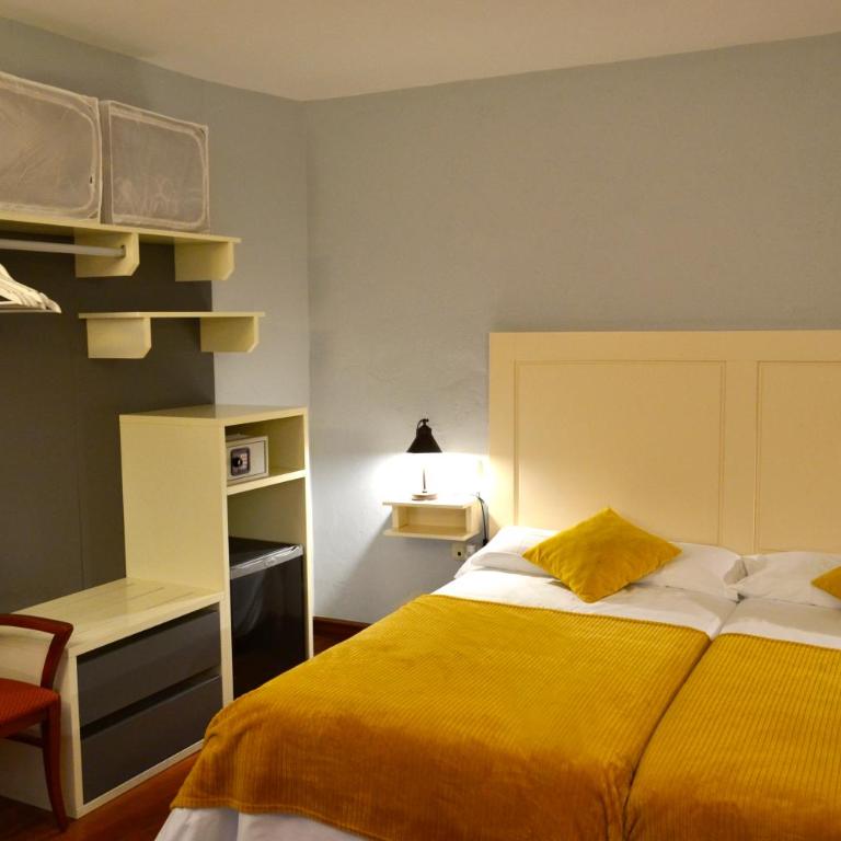 Alda Vía León - Habitación Triple - 7