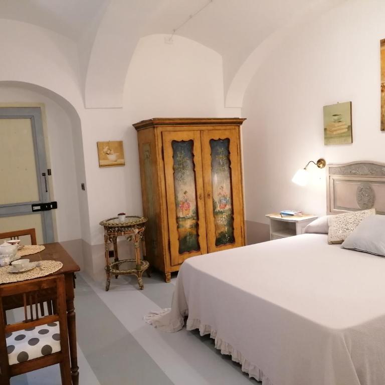Corte delle Camelie Bed and Breakfast - Superior Double Room - 5
