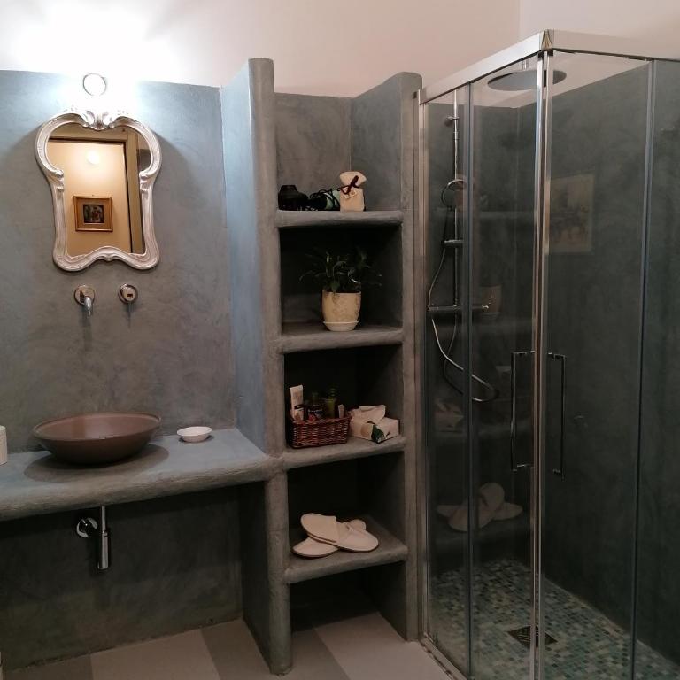 Corte delle Camelie Bed and Breakfast - Superior Double Room - 8