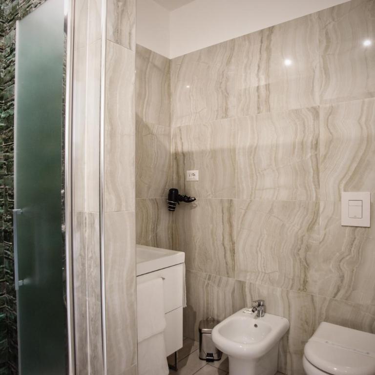 MERGELLINA AMORE e FANTASIA - King Room with Spa Bath - 10