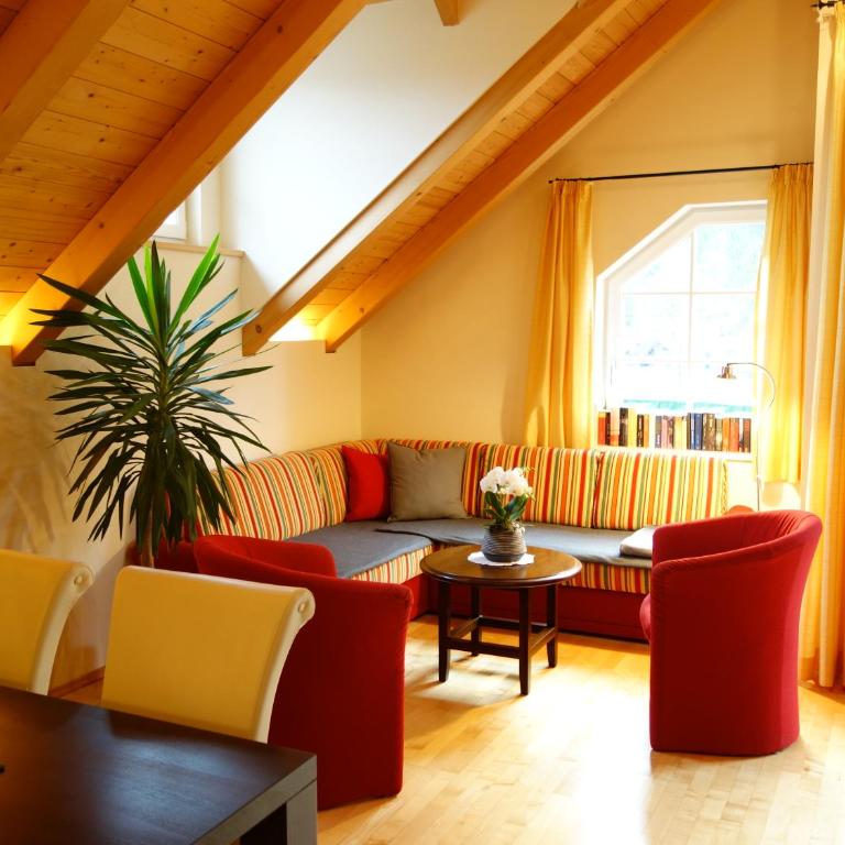 Landhaus Leitner am Wolfgangsee - One-Bedroom Apartment with Balcony - Wolfgangsee 1 - 3