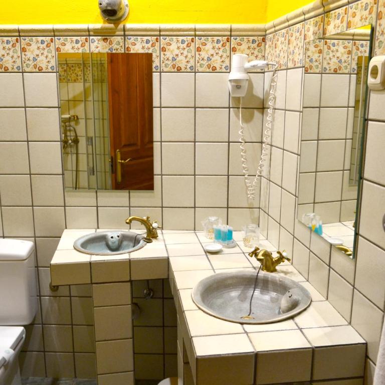 Alda Vía León - Habitación Doble Estándar - 2 camas - 3