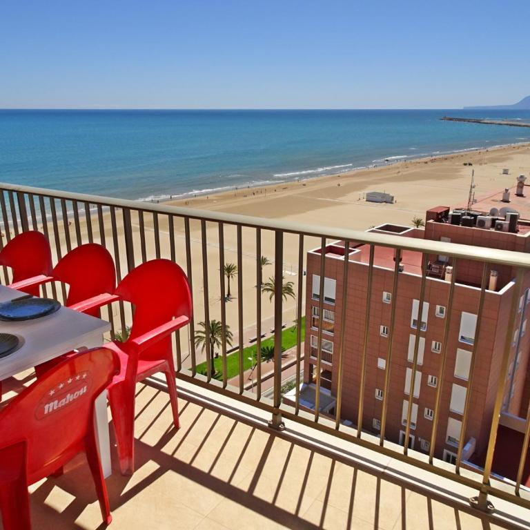 NEPTUNO GANDIA Primera Línea - Alquiler Familias - Apartamento con vistas al mar - 8