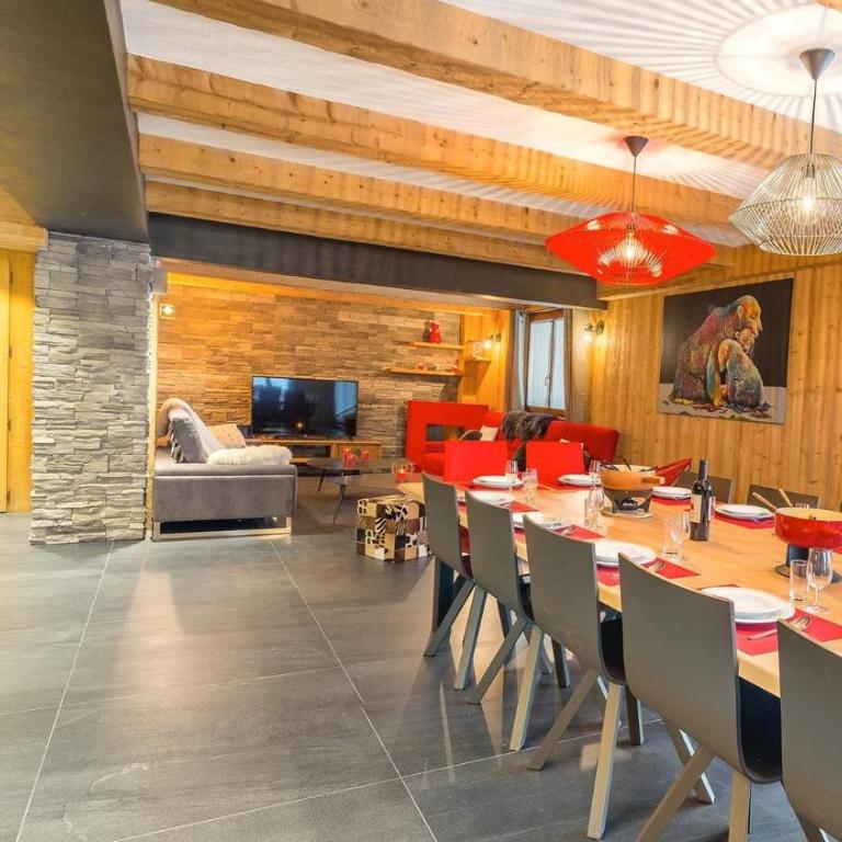 Chante Merle - Chalet - BO Immobilier - Reduced prices on ski passes Châtel & Portes du Soleil - Chalet 6 Chambres - 2