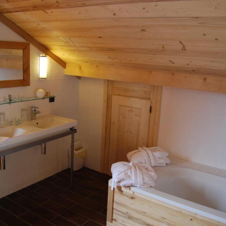 Barbossine - Chalet - BO Immobilier- Reduced prices on ski passes Châtel & Portes du Soleil - Chalet - 14
