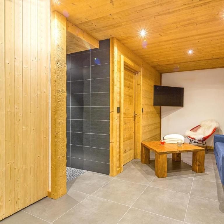 Chante Merle - Chalet - BO Immobilier - Reduced prices on ski passes Châtel & Portes du Soleil - Chalet 6 Chambres - 18