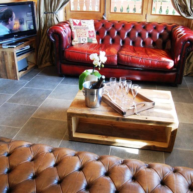Barbossine - Chalet - BO Immobilier- Reduced prices on ski passes Châtel & Portes du Soleil - Chalet - 2