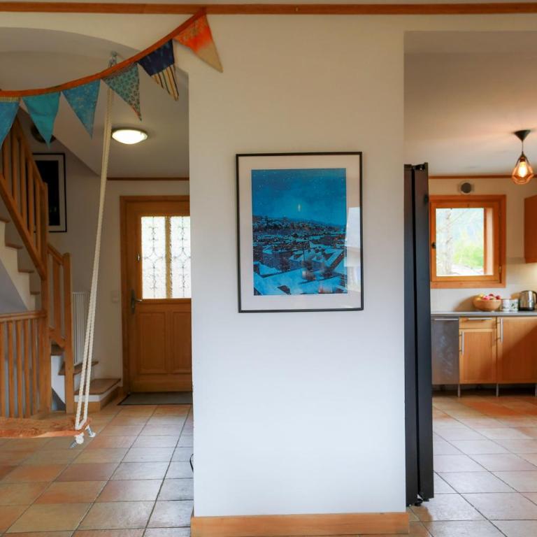 Chamonix Large Chalet, Sleeps 12, 200m2, 5 Bedroom, 4 Bathroom, Garden, Jacuzzi, Sauna - Chalet - 24