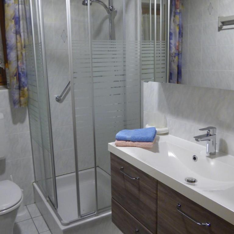 Ferienwohnung Embacher - Apartment mit 3 Schlafzimmern - 11