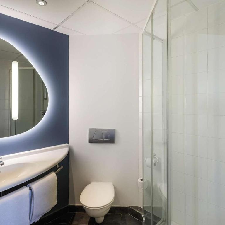 Ibis Budget Málaga Aeropuerto Avenida de Velazquez - Habitación Doble con cama supletoria - 1