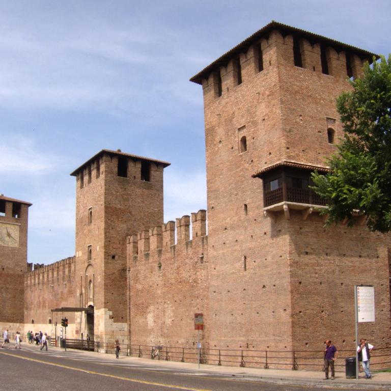CASTLE VIEW LODGE intero appartamento Verona centro storico - Appartamento Standard - 19