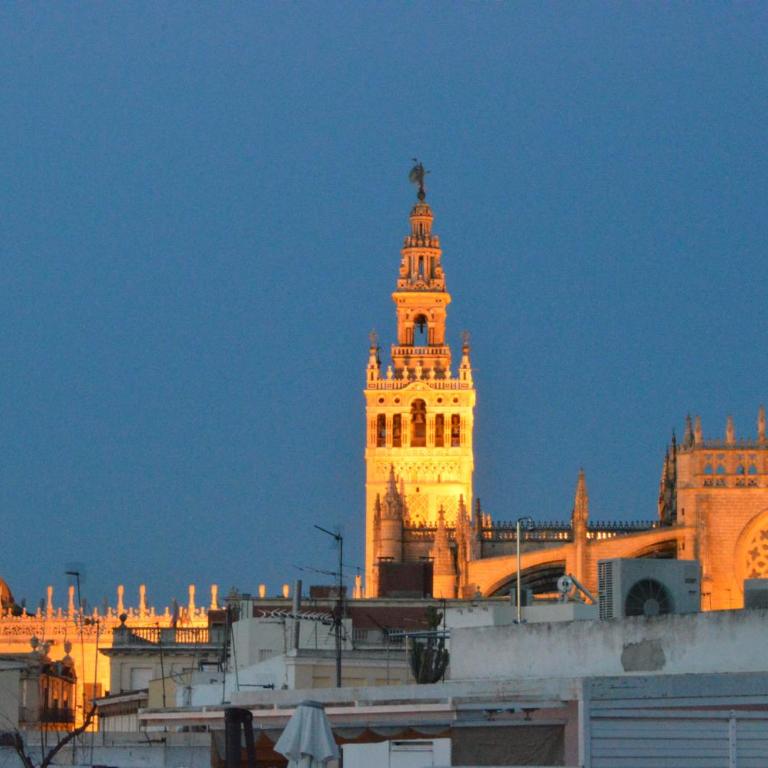 HomeySeville-Amazing Penthouse Giralda Views 8 pax, Parking Optional - Apartamento - 6