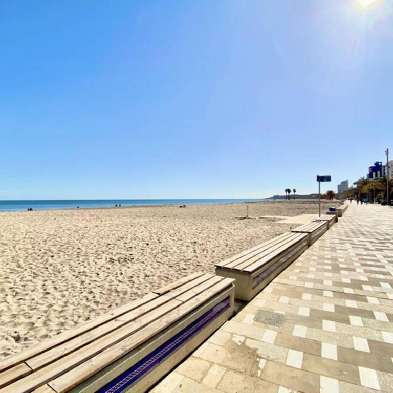 Nereo 7 Primera Linea de Playa San Juan Piscina, Parking wifi Inmobiliaria Leo - Two-Bedroom Apartment - 5