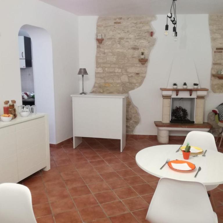 B&B Capo Le Vigne - Camera Matrimoniale con Bagno Privato Esterno - 6