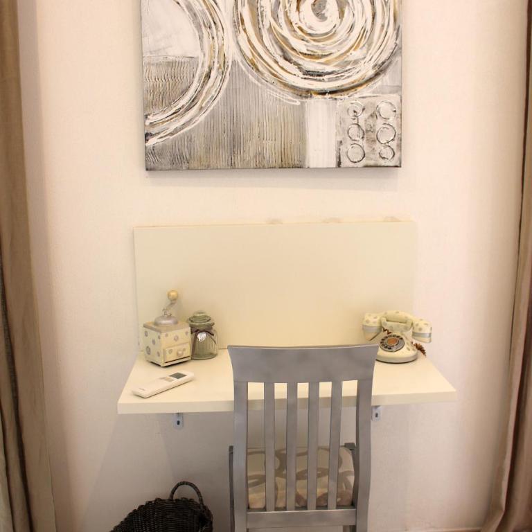 Maestrale Charme Rooms - Camera Matrimoniale con Bagno Privato - 5