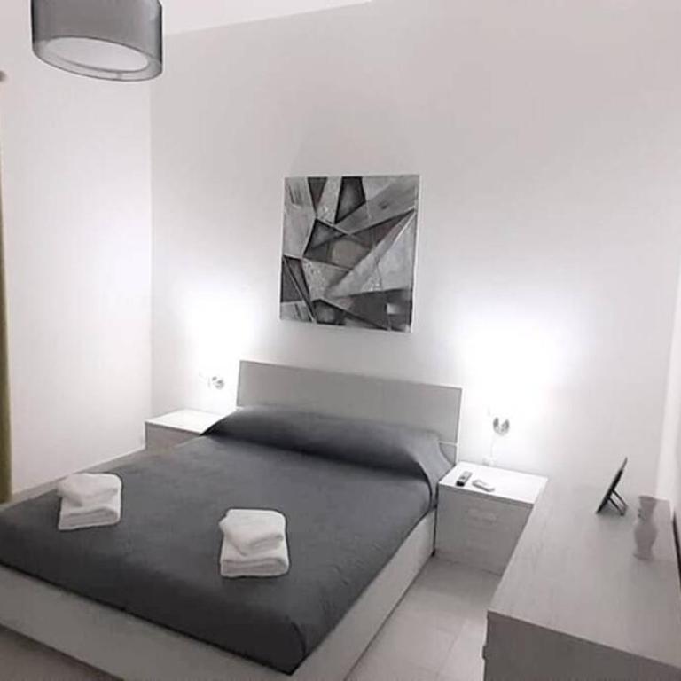 Your House - One-Bedroom Apartment - 14