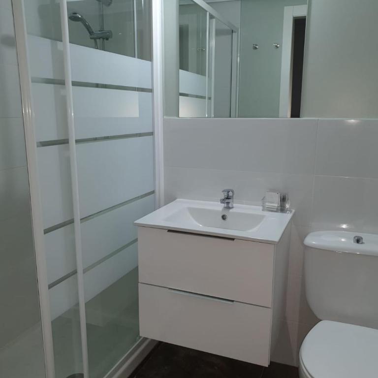 Hostal Riesco - Habitación Triple - 2