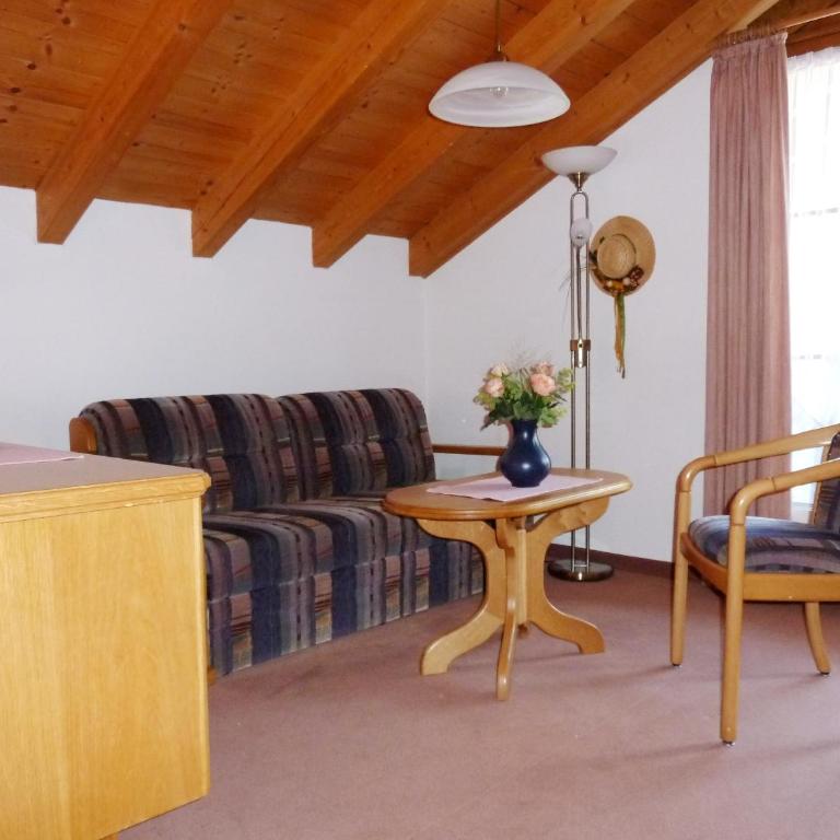 Haus Central Oberstdorf - Apartment mit 1 Schlafzimmer und Balkon - Rubihorn - 2