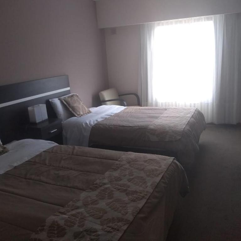 Colón Center - Deluxe Family Room - 1