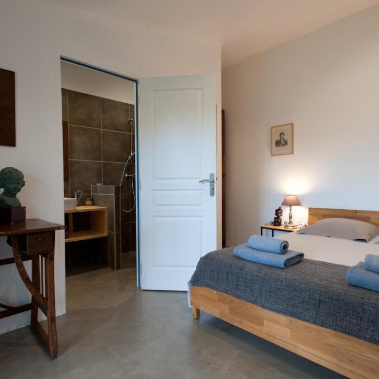 Maison Tavolara - Doppelzimmer mit Patio - 6