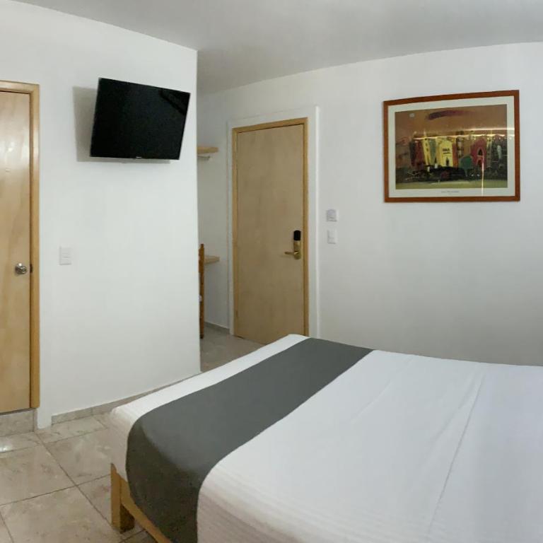 Hotel Real GDL - Habitación Doble Estándar - 3