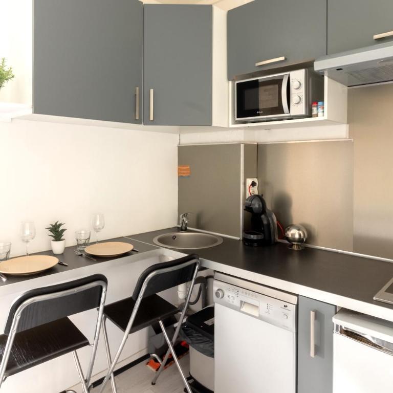 Wim' Chill, Studio Balneo 250M de la Mer, Centre ville - Studio-Apartment - 6