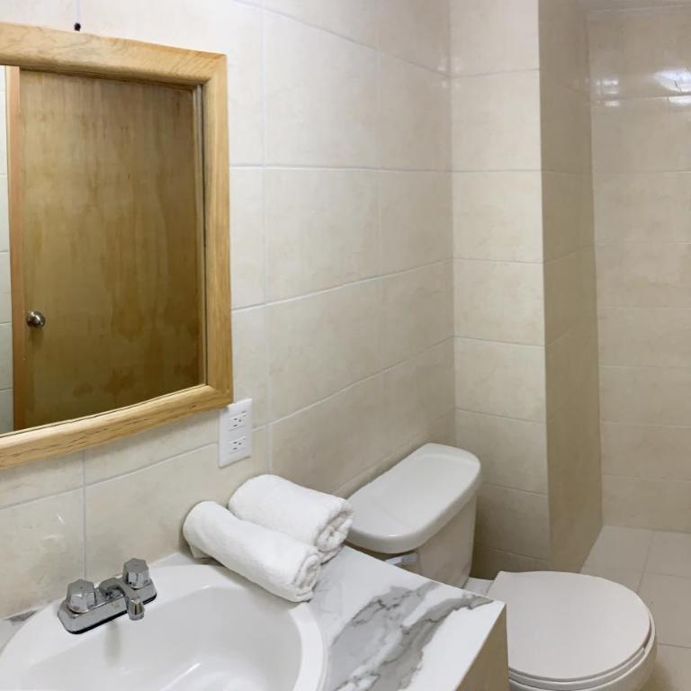 Hotel Real GDL - Habitación Doble Estándar - 1