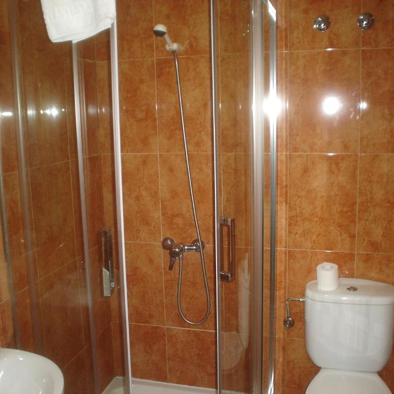 HOSTAL CID - Habitación Individual - 8