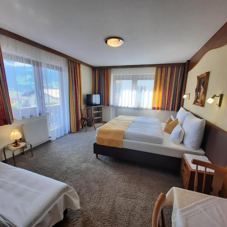 Gästehaus Burgi - Vierbettzimmer - 2