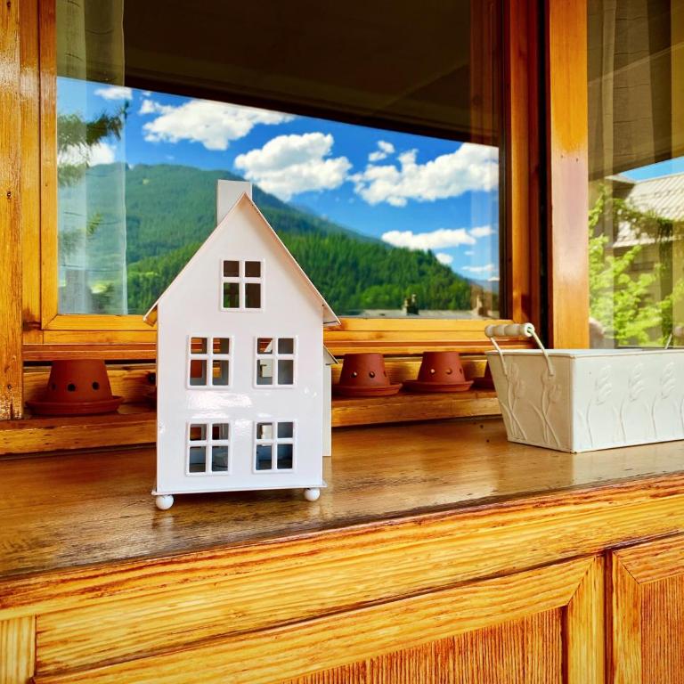 Elegante trilocale con garage, terrazzo e vista montagne - Appartamento con 2 Camere da Letto - 18