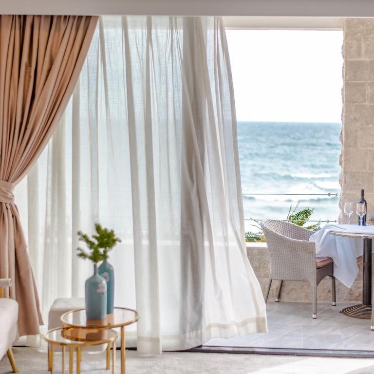 Plaza Hotel&SPA - Deluxe Double Room with Balcony and Sea View - 2