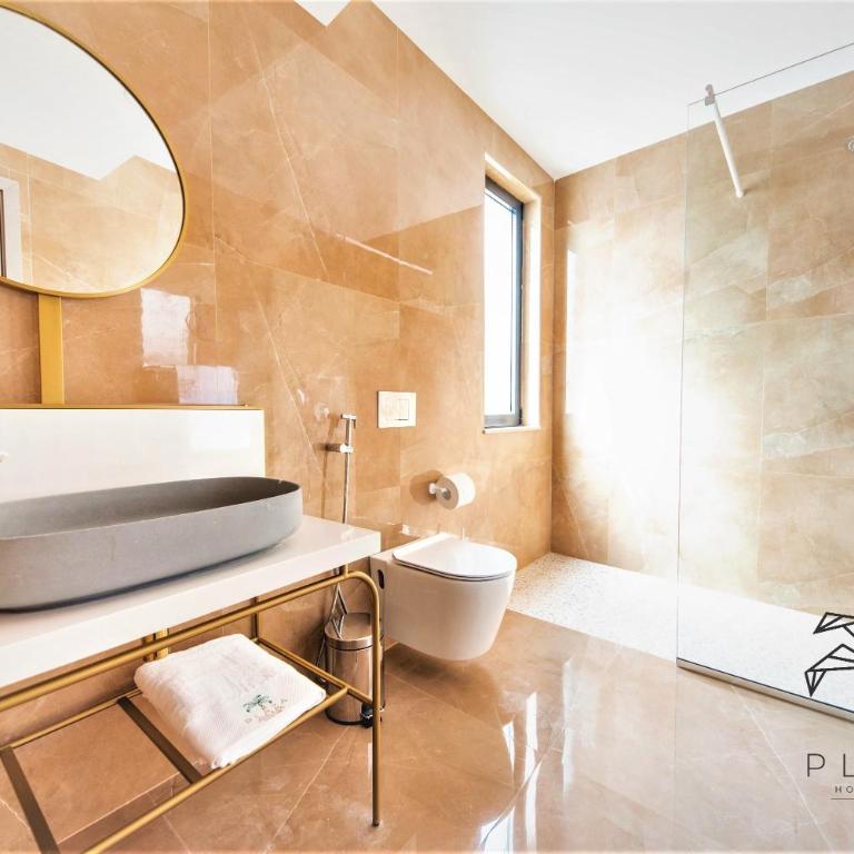 Plaza Hotel&SPA - Deluxe Double Room with Balcony and Sea View - 4