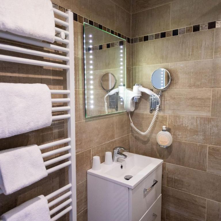 The Originals Boutique, Hôtel Neptune, Berck-sur-Mer - Chambre Confort (2 Personnes) - 2