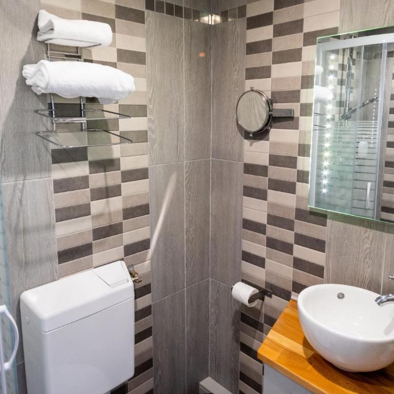 The Originals Boutique, Hôtel Neptune, Berck-sur-Mer - Chambre Simple - 2