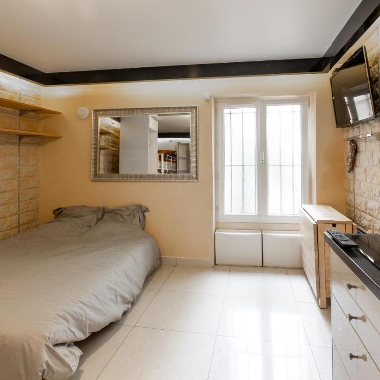Studio a Paris et désinfection rigoureux du logis - Studio Familial - 9