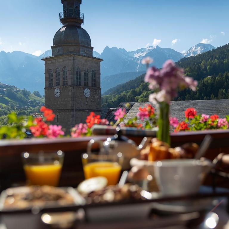 Logis La Croix-Saint-Maurice - Dreibettzimmer mit Balkon und Bergblick - 2