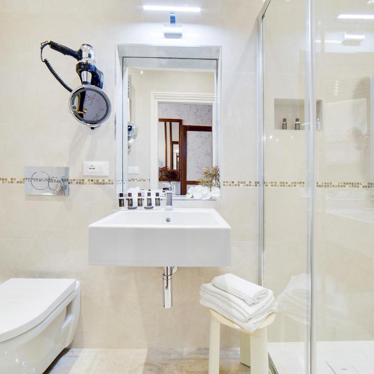 Hotel La Meridiana - Camera Matrimoniale Deluxe - 1