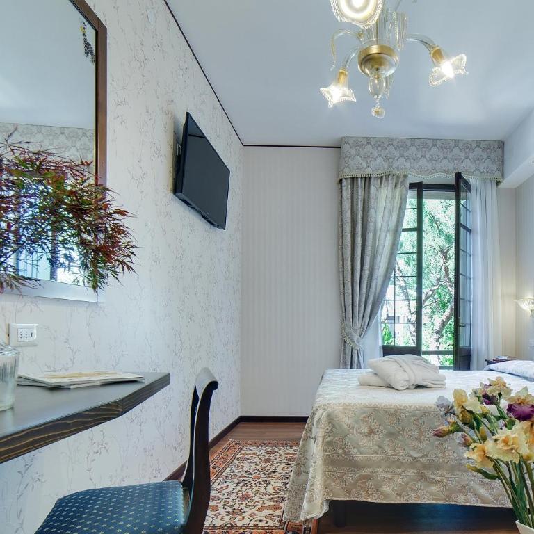 Hotel La Meridiana - Camera Matrimoniale Premium con Balcone - 6