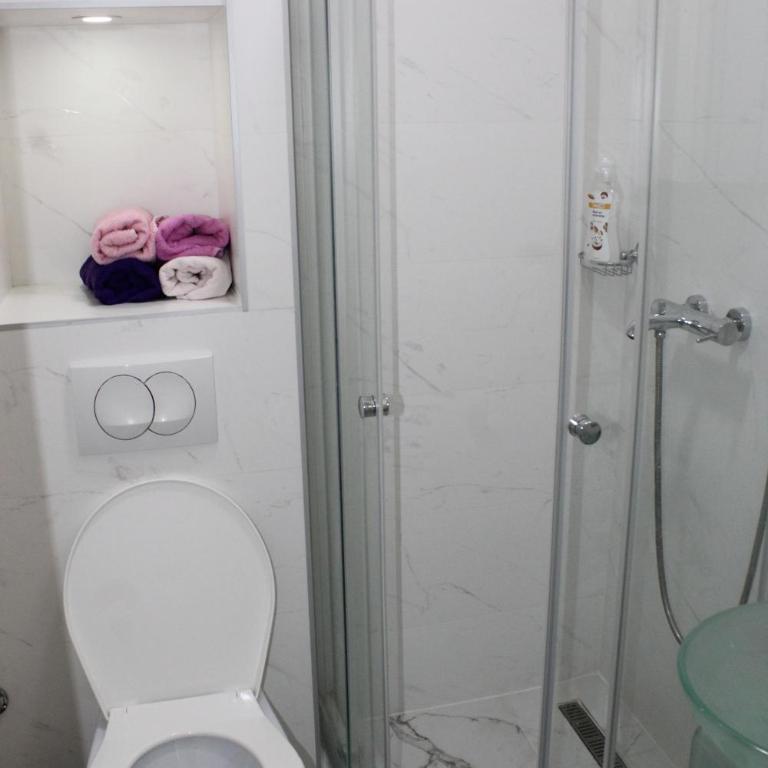 EXCLUSIVE Apartment - One-Bedroom Apartment - 25