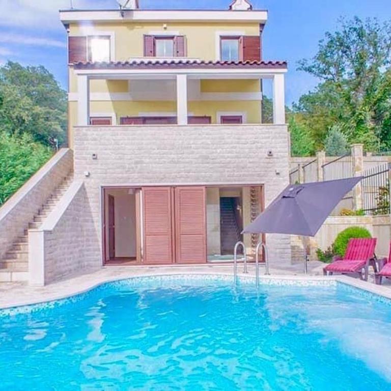 Sunbreeze Delux Vilas - Deluks Vila - 11